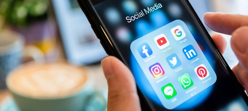 Economic Survey 2025-26 Proposes Social Media Age Limit for Children