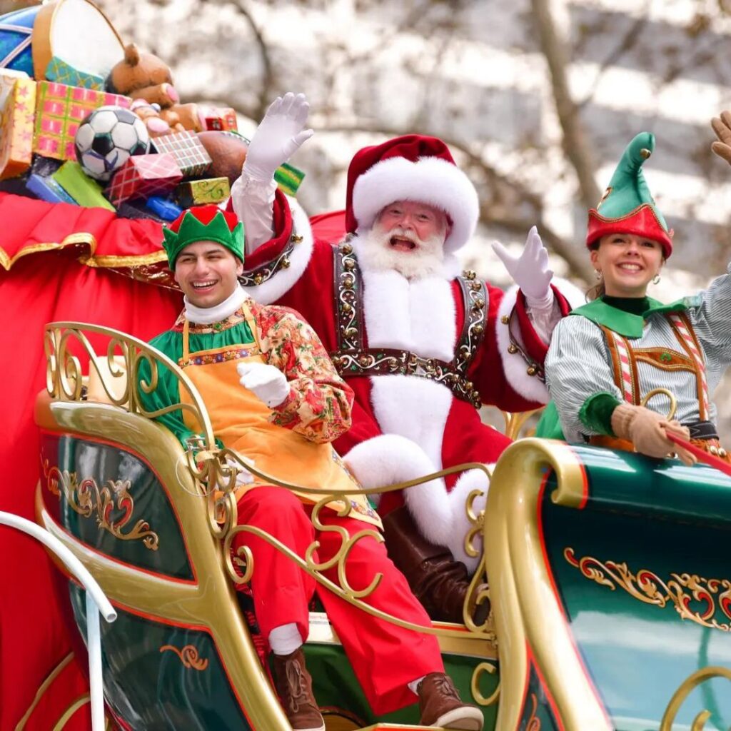 the-fascinating-history-behind-popular-christmas-traditions