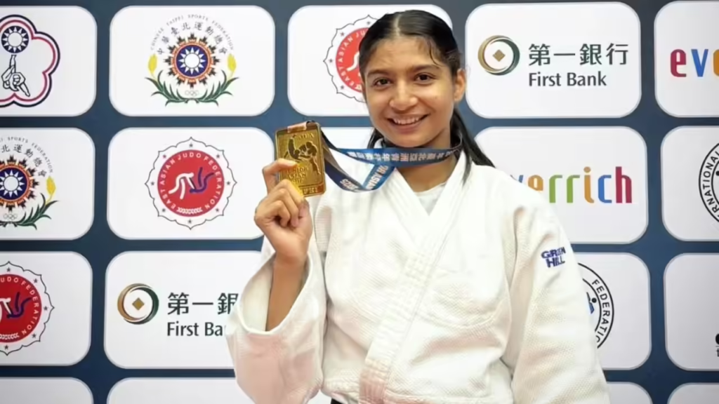 Himanshi Tokas Becomes the First Indian to Top Junior Judo World Rankings